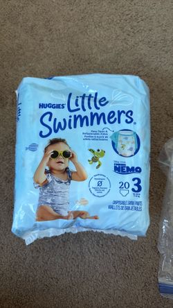 Huggies swim diapers size 3