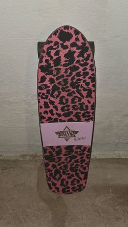 Cruiser skateboard board