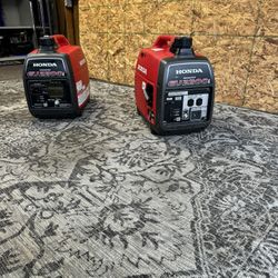  Honda EU2200 Generators