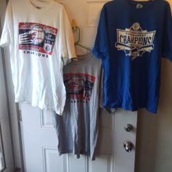 3 District 5 Champion T-shirt Gray Blue And White