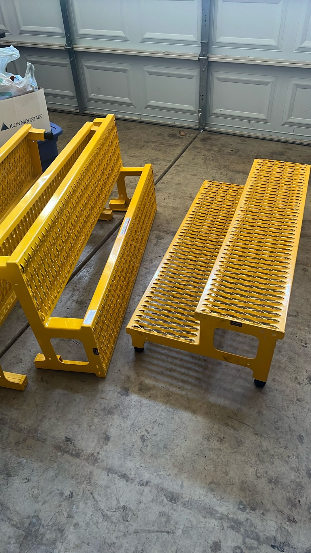 Metal’ Machine Shop Steps ‘ 4FT” New