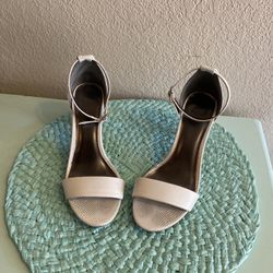 Heels Size 7