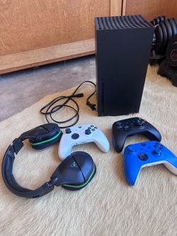 Xbox Series X w/ Turtlebeach Wireless Headset