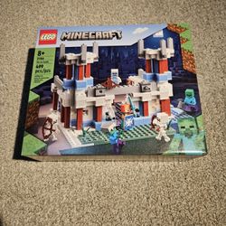 Lego 21186 Minecraft The Ice Castle