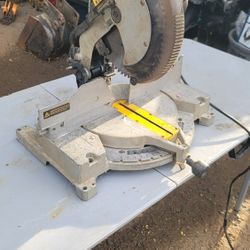 DeWalt Miter Saw 