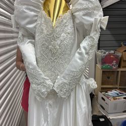 Wedding Dress 