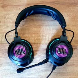 JBL QUANTUM ONE HEADSET 