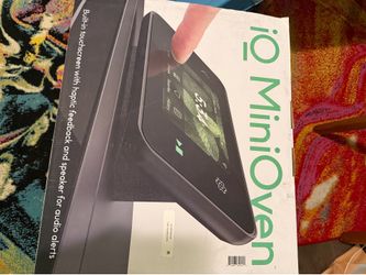 Chef IQ smart oven with touchscreen (new)