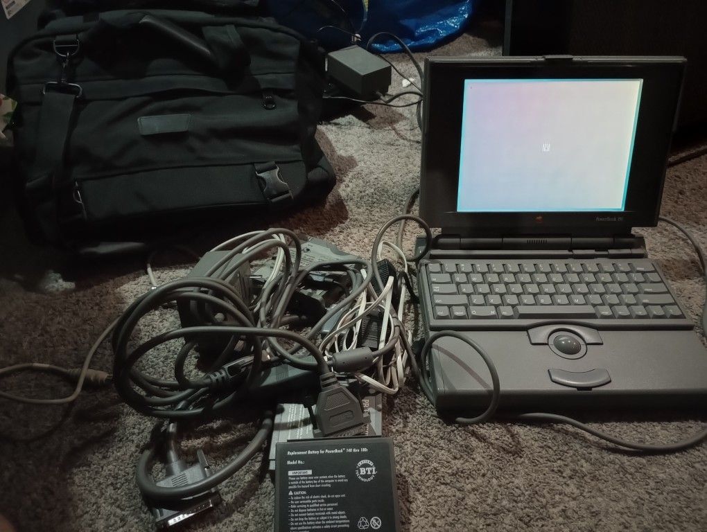 Vintage Apple Macintosh PowerBook 150 Laptop As Is