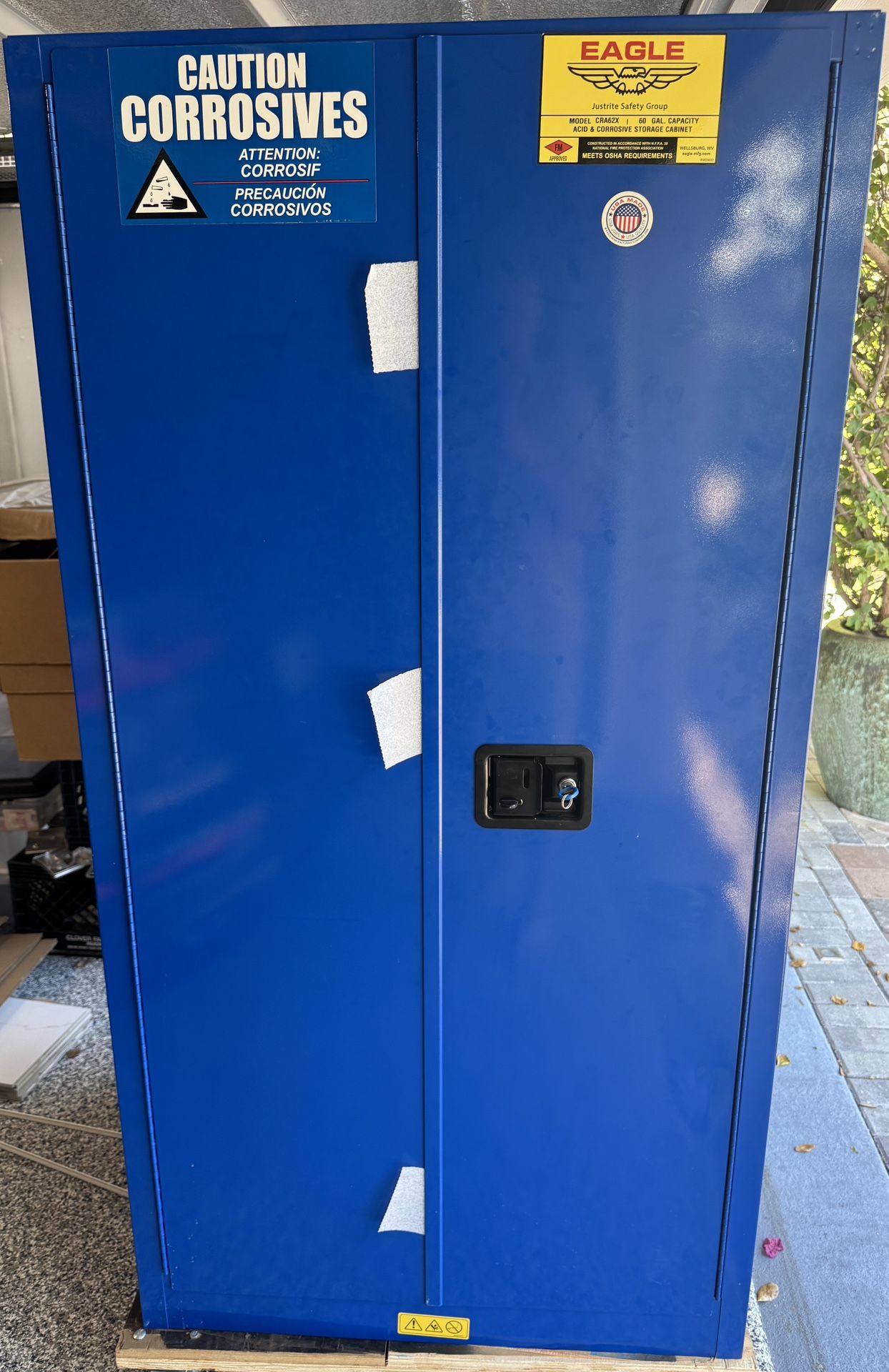 Eagle CRA-62 Metal Acid Corrosive Chemical Safety Cabinet 60 Gal Cap 2 Door Blue