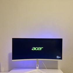 Acer Ultra Wide Curved Monitor 