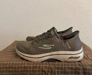 Skechers shoes