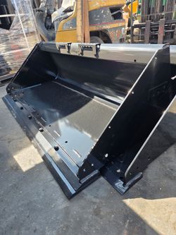 80" Skid Steer Bucket