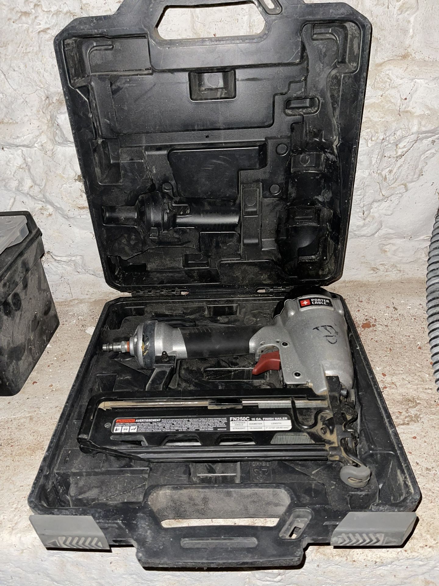 Porter-cable 18 Ga. Air Nailer Gun
