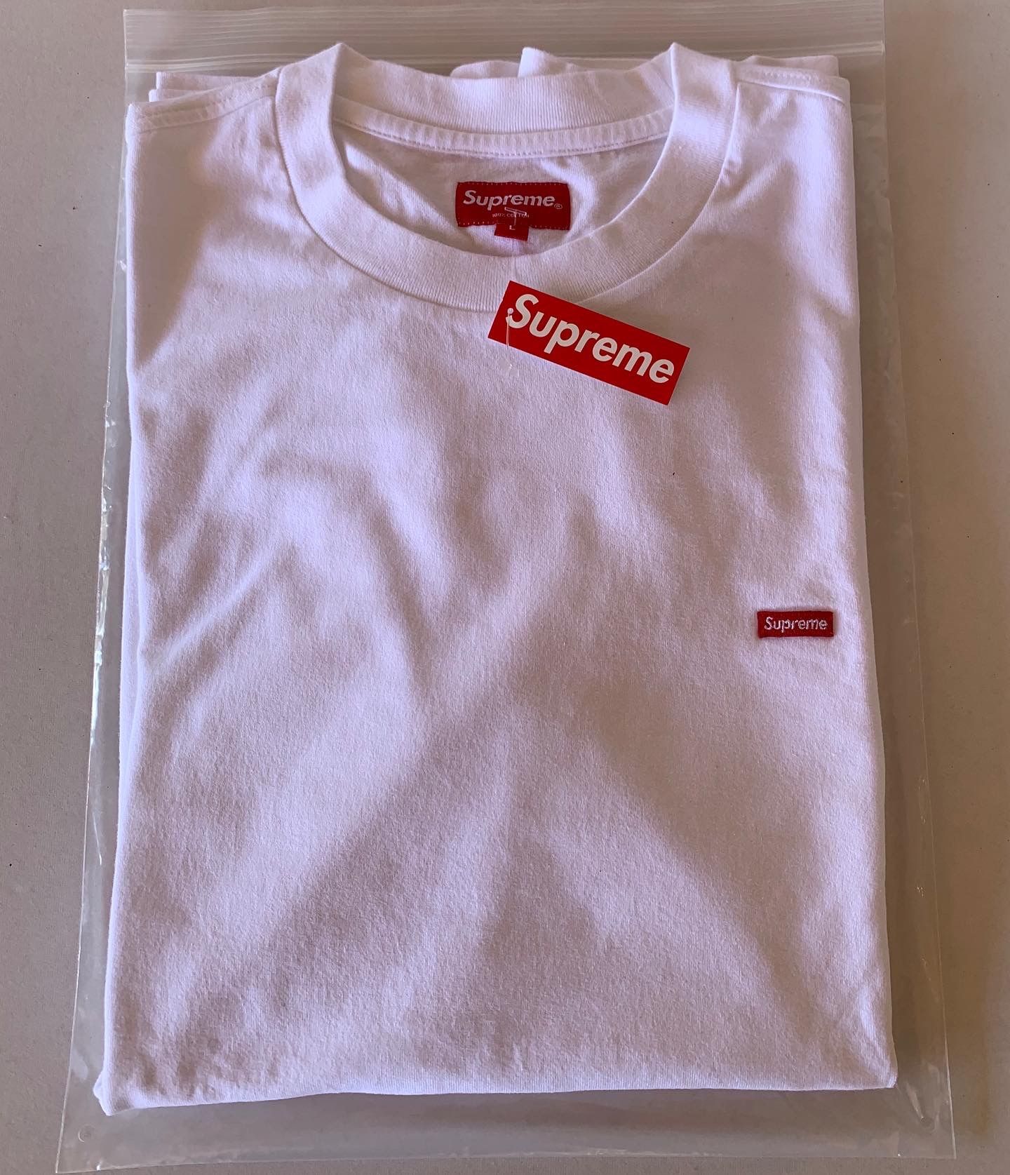 Supreme small box L/S tee