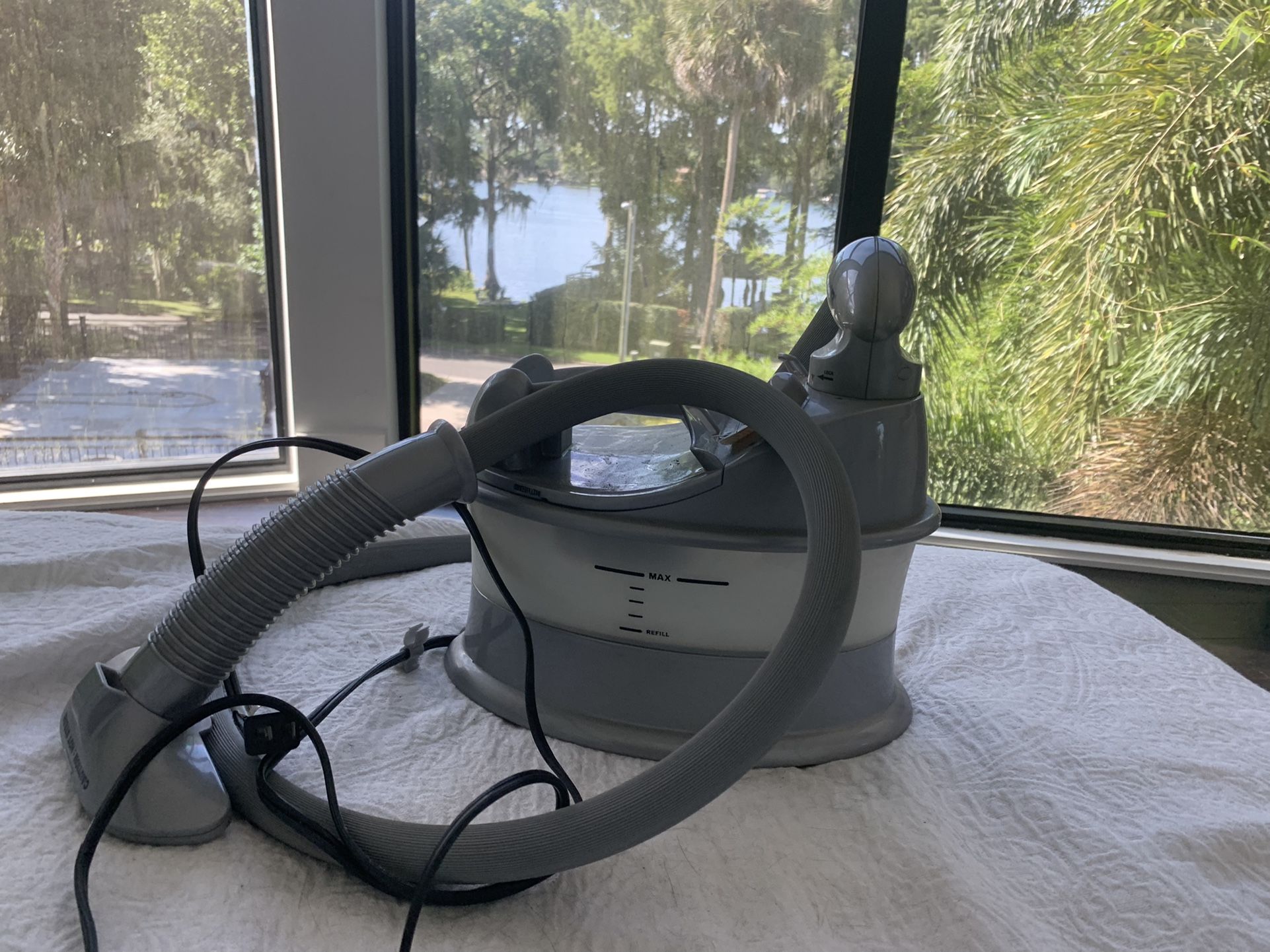 Conair Ultimate Fabric Steamer for Sale in Aloma, FL OfferUp