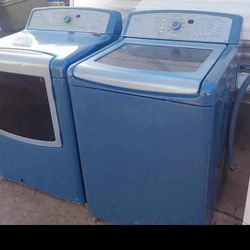 Oasis Washer and Gas dryer matching set