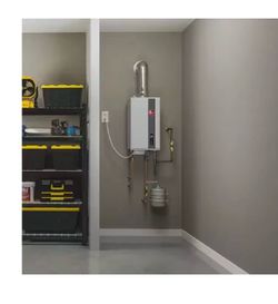Rheem Performance Plus 9.5 GPM Smart Non-Condensing Indoor LP Tankless Water Heater