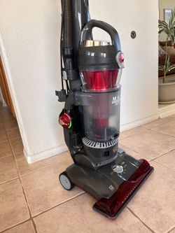 Hoover wind Tunnel 3 max performance pet vacuum.