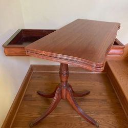 Vintage Duncan Phyfe Game / Library Table