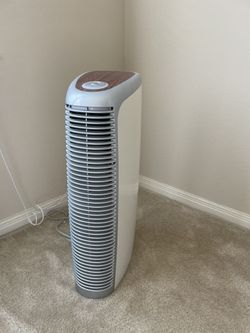 Brookstone Air Purifier