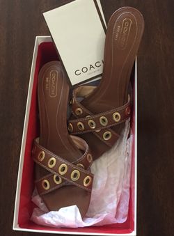 Coach Sandals “Kellie” Size 10M (or 9) run small