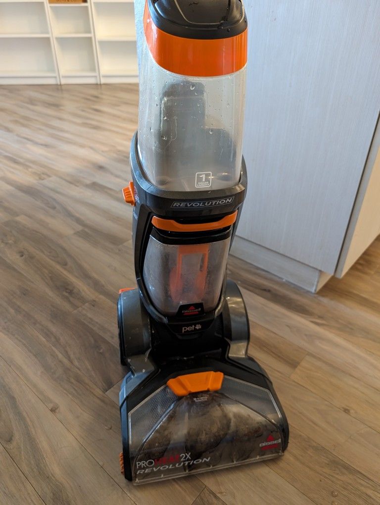 Bissell ProHeat 2x Revolution Pet Carpet Cleaner