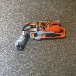 Nerf Zombie Strike Hammershot Blaster