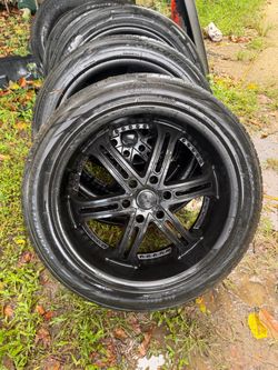 22 x 10 rims 6 lugs Chevy