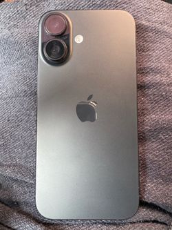 iPhone 16 - 128GB (Black/Dark Gray) - T-Mobile - Mint Condition!