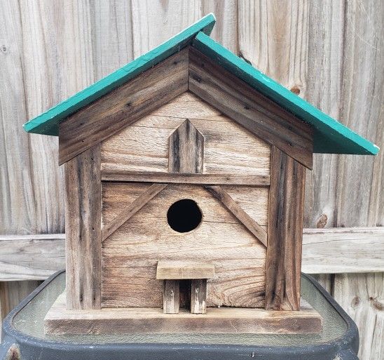 Vintage Wooden Weather Bird House Birdhouse 10 X 10 X 12