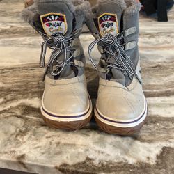 Pajar Womens Snow Boot- Size 7-7.5