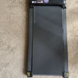 DeerRun Under Desk Treadmill – Excellent Condition
