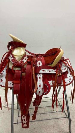 Nueva montura charra de cuero