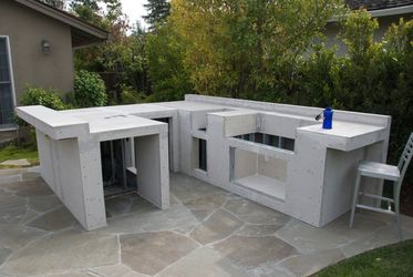 Outdoor Kitchen/ Metal Framer.