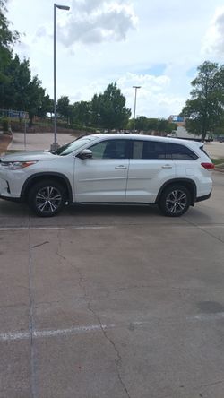 2017 Toyota Highlander