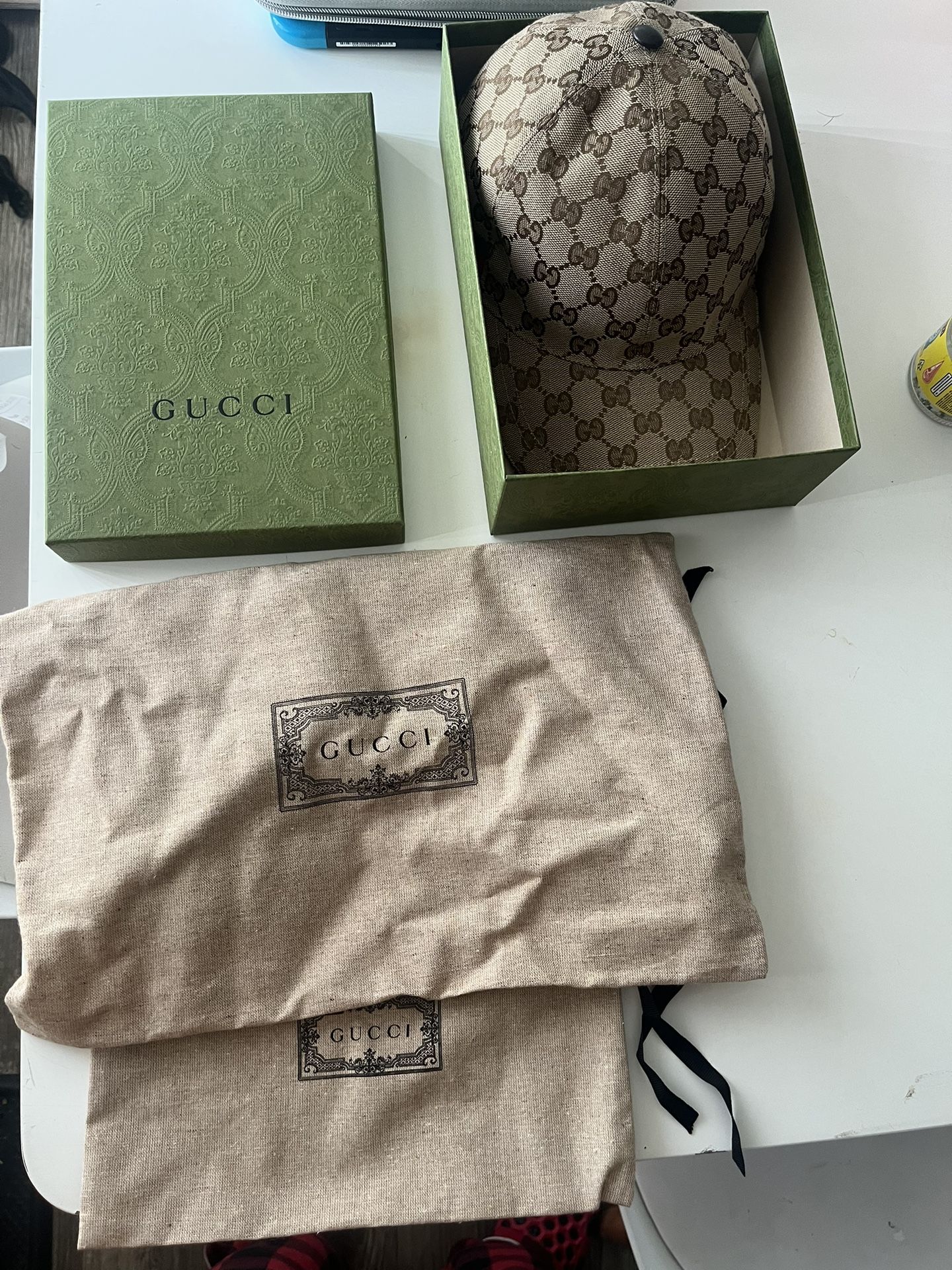 Gucci Hat ! Worn once!