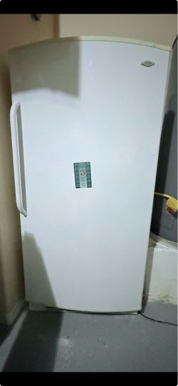 Upright freezer