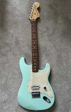 Fender Tom Delonge Stratocaster