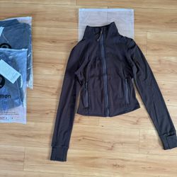 Lululemon Jacket 