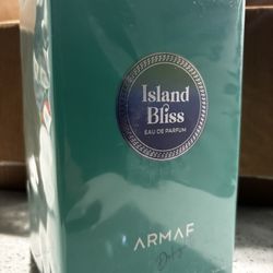 Island Bliss (woman) 