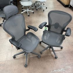 Herman Miller Aeron Remastered Size B Adjustable Ergonomic Office Chair Graphite with Store Warranty