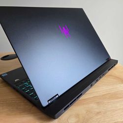 Acer Gaming Laptop 5070ti 32gb DDR5 - Helios Neo 16s