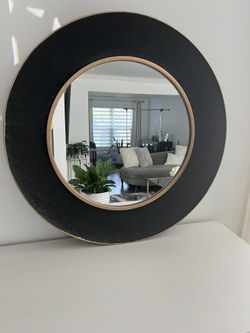 Round Mirror - Gold And Black 
