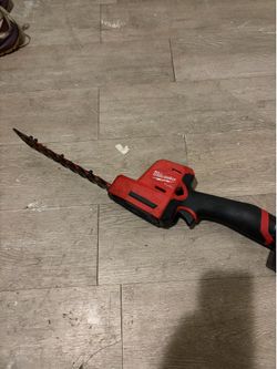 12v Milwaukee Fuel Hedge Trimmer
