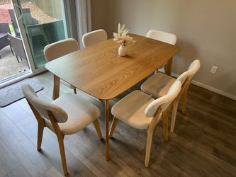 59” Table 6 chairs - Brand new table and chairs