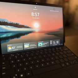 Microsoft Surface Pro 8 With Surface Pen