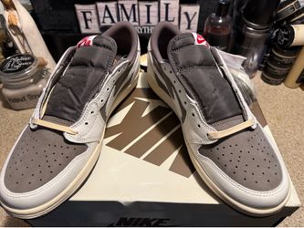 Travis Scott Air Jordan 1 Reverse Mocha size 11