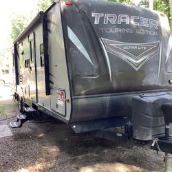 2015 Tracker 31 Foot