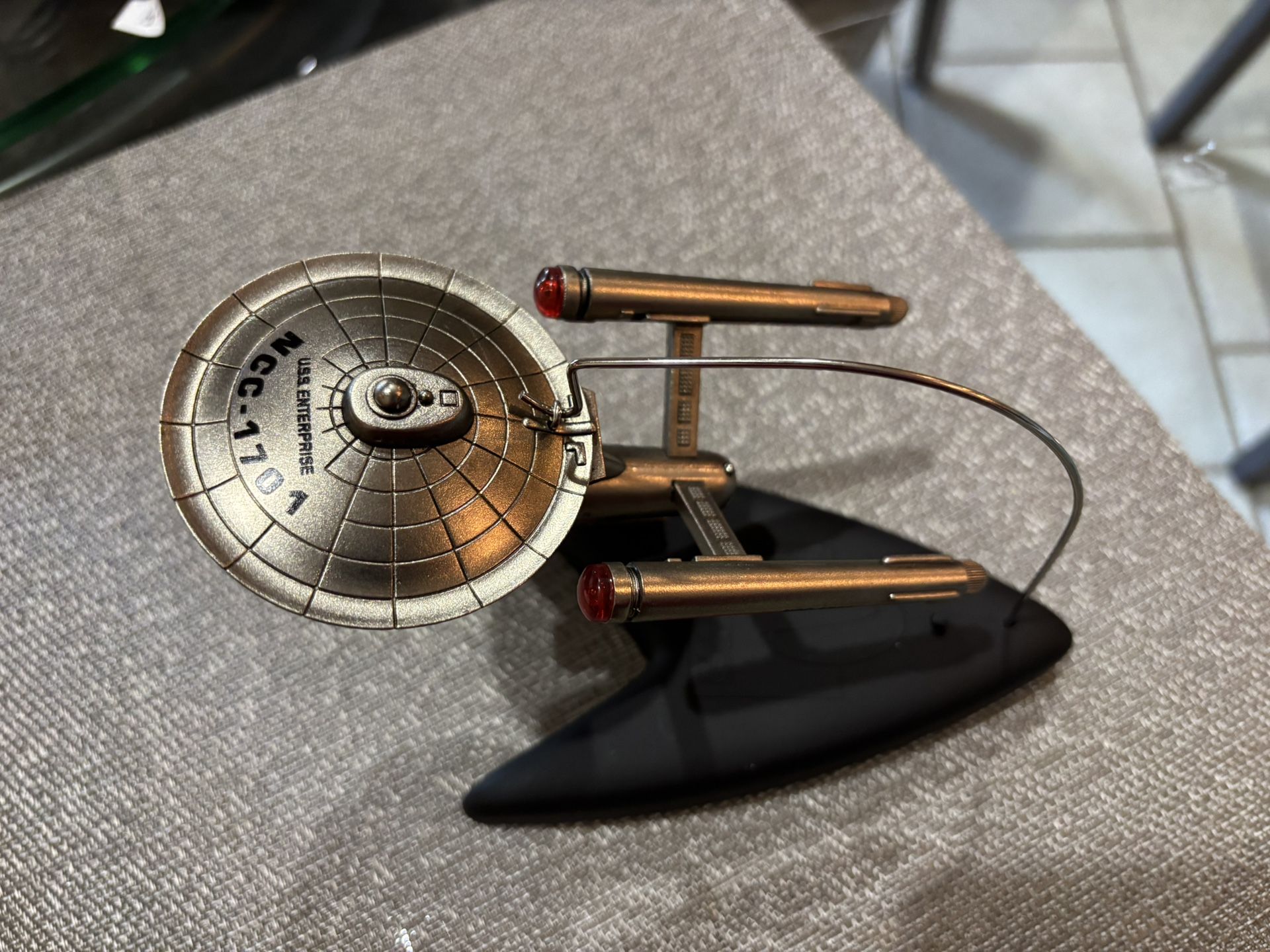 Star Trek Keepsake Ornament (1996)(battery operated)